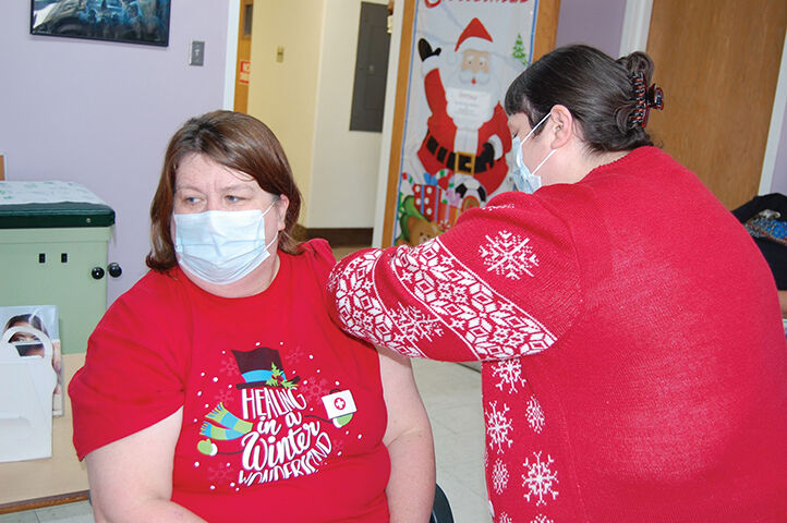 12-18 First COVID vaccine.jpg